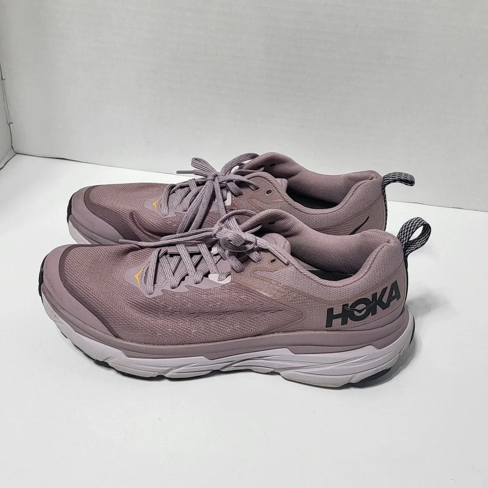 Hoka One One hoka one